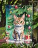 Pixie Bob Cat By the Christmas Tree Garden Flag Mailbox Flag Decorative Yard Flag Banner Outside Patio Artwork Yard Flower Beds, Garden Size, Multicol